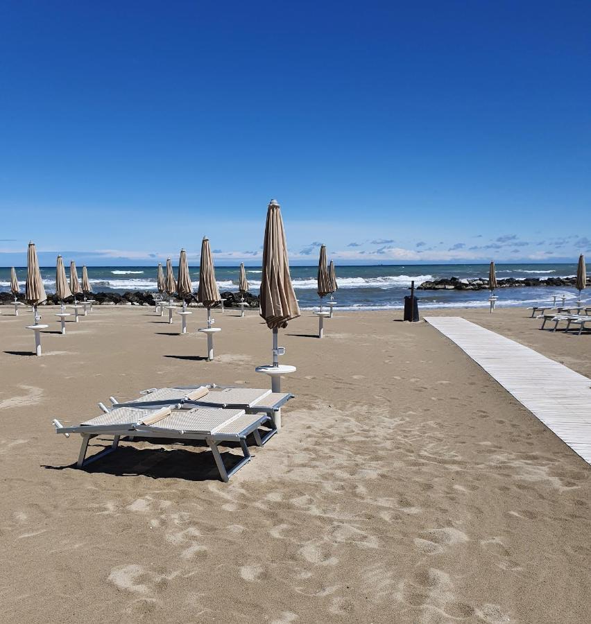Hotel De La Plage Rimini Kültér fotó