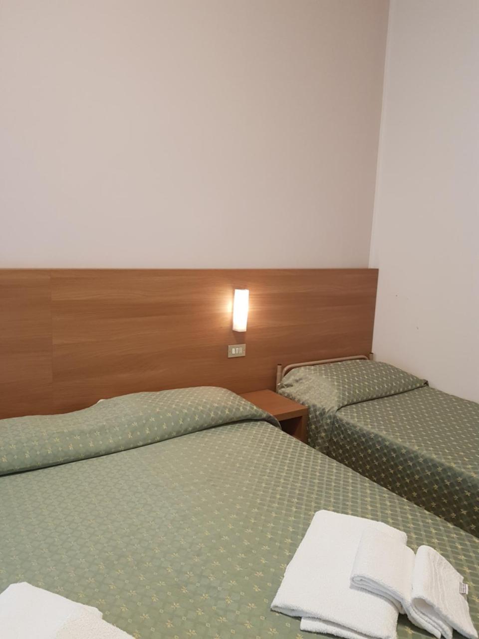 Hotel De La Plage Rimini Kültér fotó
