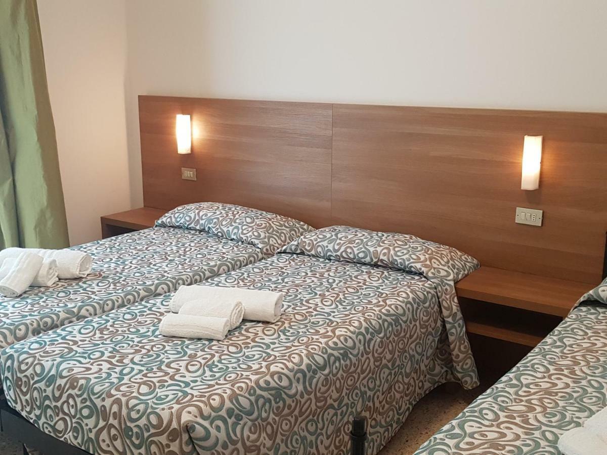 Hotel De La Plage Rimini Kültér fotó